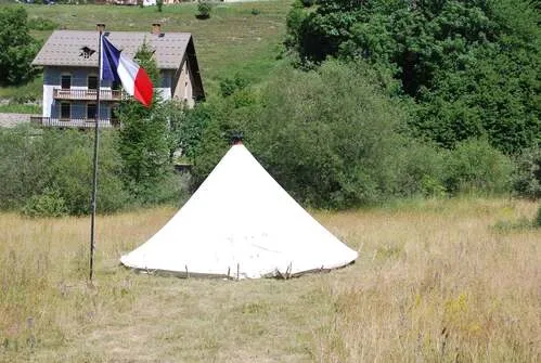 La Petite Histoire