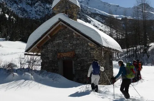 Cervières, wild valley of the Briançonnais on snowshoes - Fugues en Montagne