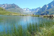 Lac du pontet et massif des agneaux - © ©Isabelle. 