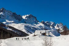 Snowshoeing and Yoga Stay in Névache - Le Chalet d'en Hô - © Bodin Bertrand