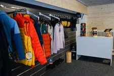 Black Bear Ski Bike Shop - © Black Bear Ski Bike Shop