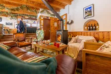 Gîte-Auberge Le Pas de l'Âne - © © T.BLAiS