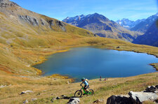 Le Lac du Pontet - © beallet.com