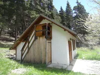 Cabane de Sachas - © Puy-saint-André