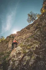 Climbing school in Arsine - © Alexandra Debas