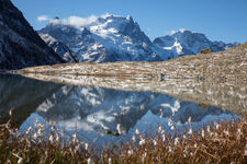Hiking at Lac du Goléon with the Bureau des Guides - © BLAIS Thibaut