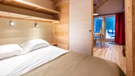Camping Huttopia La Clarée - © Manu Reyboz