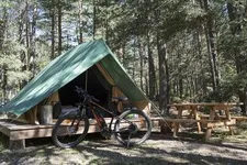 Camping Huttopia La Clarée - © Manu Reyboz