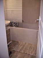 Salle de bain - © Michelle Mourbrun