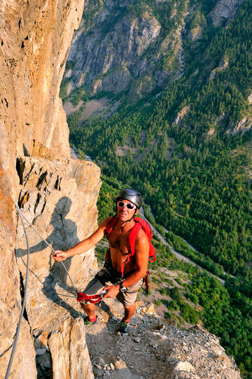 Via Ferrata  "Le Voile de la Mariée" - © beallet.com