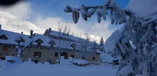 Hotel Auberge aux 3 Frênes -  Vinay Franck - © Hôtel Auberge aux 3 Frênes