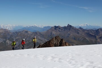 glacier de la girose avec le bureau des gudies de la Grave - © Bureau des guides de la Grave