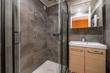 la salle de bain - © © Bruno MOUSSIER / Tous droits réservés / 2023