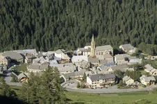 Eglise Saint Martin de Villar d'Arène - © ©LesEnseignesdeVillard'Arène