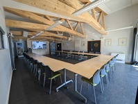 Salle de réception en mode réunion - © Jardin du Lautaret