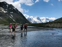 Hikes to discover the lakes and peaks in the country of La Meije with the Hotel le Faranchin - © Morillon P.