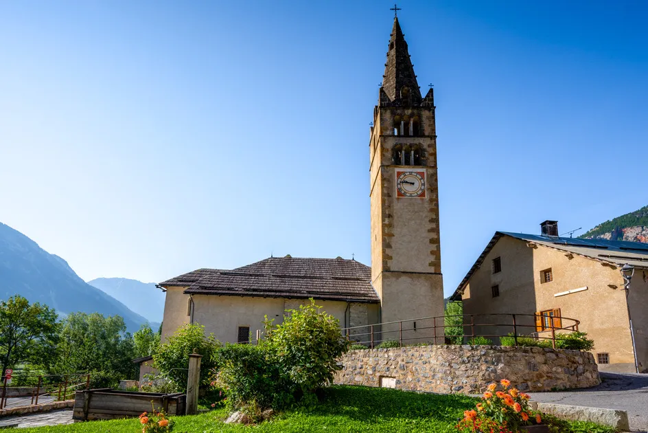 Touring the hamlets of Val-des-Prés - © Alpes photographies