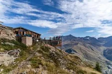 Rifugio del coro Evariste - © Thomas Bruas