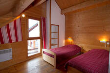 Nos chambres sont équipées de couette et oreillers - © Heidi GROSJEAN