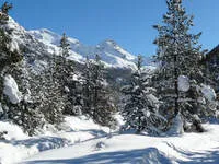 Discover the Izoard Valley on snowshoes - Fugues en Montagne - © Fugues en Montagne