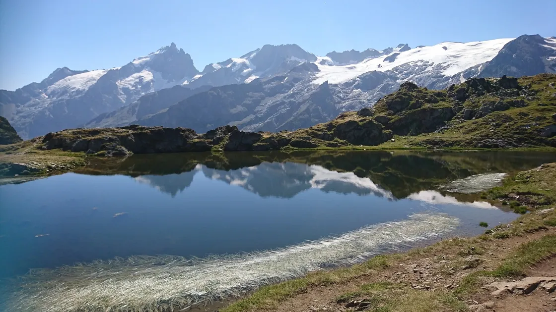 La Meije depuis le Lac Lérié - © SIONNET Christian