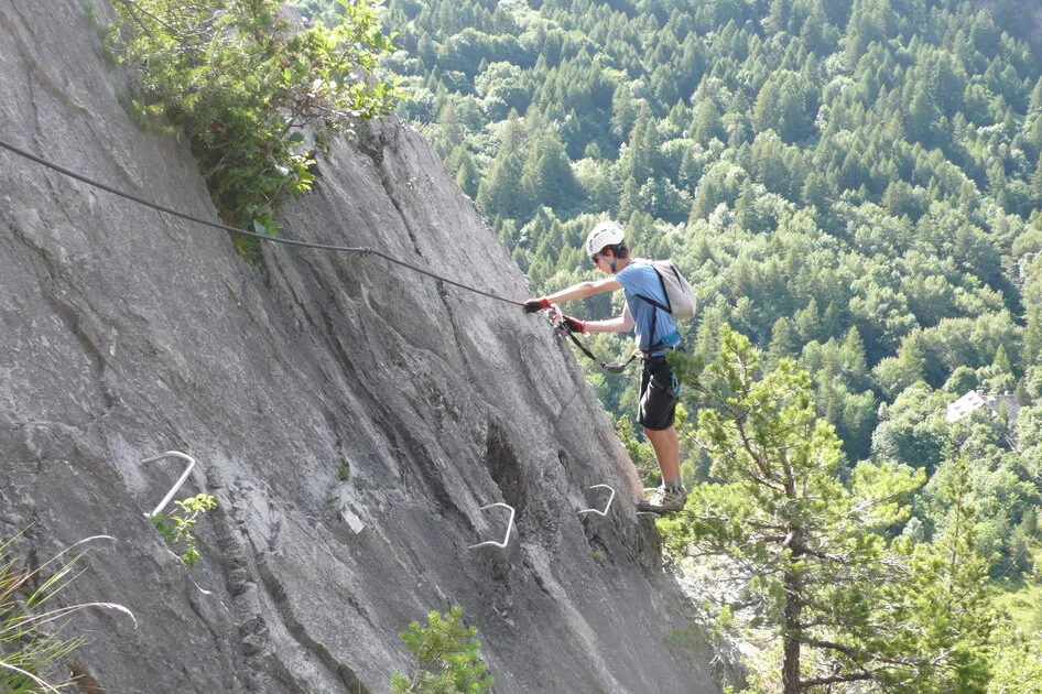 via ferrata - © @passionoutdoor