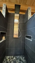 douche - © Jean Laurent Nougaret