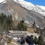 Vue côté village - © ©demontlivaultjeanlouis