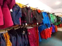 Magasin de Sports SkiSet La Grave - © @OTlaMeije
