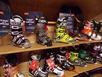 Magasin de Sports SkiSet La Grave - © @OTlaMeije
