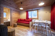 Huttopia – Le Chalet Montana - 5 pers - © (c)Manu Reyboz