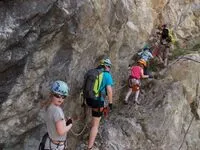 La cordée se déplace en toute sécurité - Mines du Grand Clot - La Grave - © @OTlaMeije