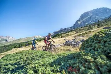 GTHA - Grande Traversée des Hautes-Alpes à VTT - [ section Briançonnais ] - © Agence KROS / Remi Fabregue /ADDET05 HP