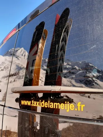 taxi de la meije - © @taxi de la meije