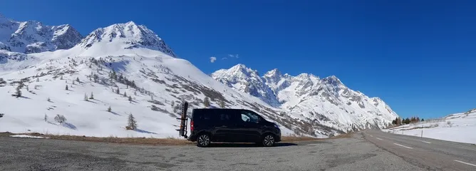 taxi de la meije - © @taxi de la meije