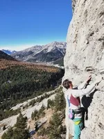 Escalade en vallée de la Clarée - © TheoTour