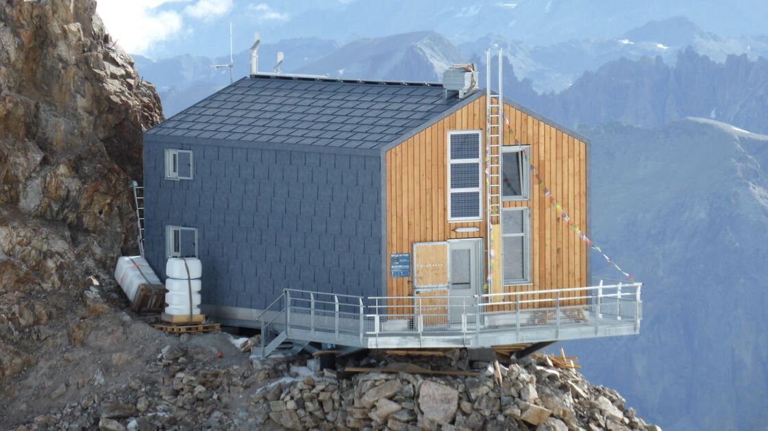 Summer mountaineering over several days with the Bureau des Guides_La Grave - © ©camptocamp.org