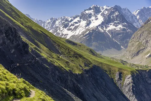 Plan de l'Alpe de Villar via the Crevasses trail