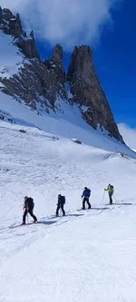 Ski touring with Alain Tallaron - © Alain Tallaron