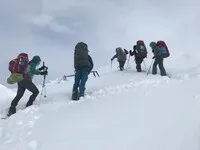 Escursioni con le racchette da neve - Tracciate le vostre tracce in tutta sicurezza con Bureau Montagne Horizons - © Valentin Fournier