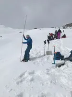 Escursioni con le racchette da neve - Tracciate le vostre tracce in tutta sicurezza con Bureau Montagne Horizons - © Valentin Fournier