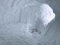 igloo - © Valentin Fournier