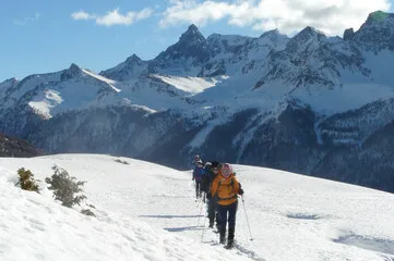 Snowshoeing without borders between Briançonnais and Piedmont - © Fugues en Montagne