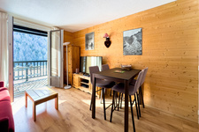 Cros Denis - Le Cristol - © @crosdenis