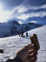 Encas sur rando raquettes - © Théotour