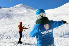 Snowkite au col du Lautaret - École Wayra_Villar-d'Arêne - © L.Chamerlat