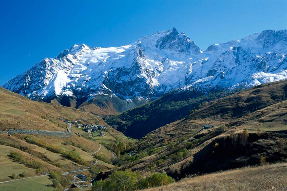 Le Chazelet et la Meije - © Jean-Pierre Nicollet - PNE