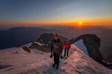 Lever de soleil sur la Meije Orientale - © Thibaut Blais - PNE