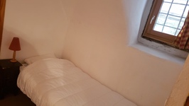 Chambre RDC location Edelweiss 3 Névache Ville Haute - © ©S.Liot