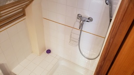 Salle de douche et wc, RDC - © ©S.Liot